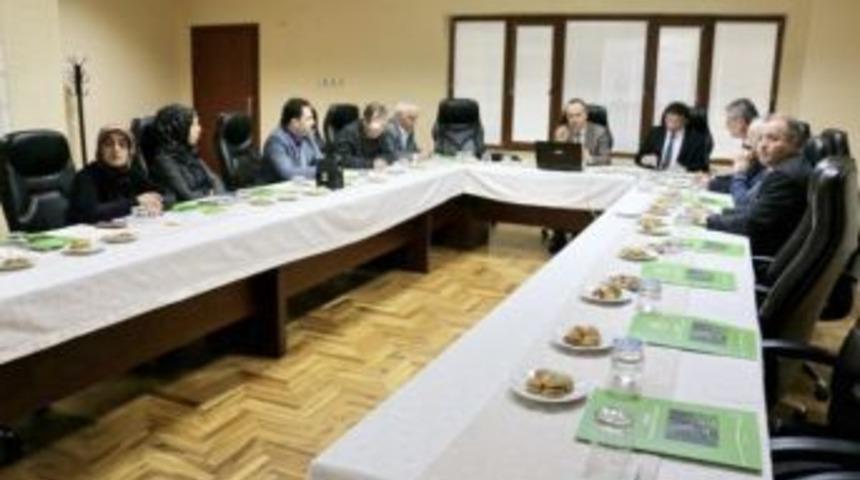 E-imza Sertifikaları Ve Bilgi G&uuml;venliği Konularında Eğitim