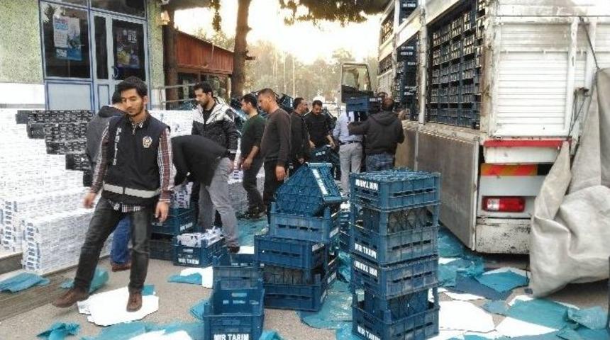 Sebze-meyve Kasalarından Ka&ccedil;ak Sigara &Ccedil;ıktı