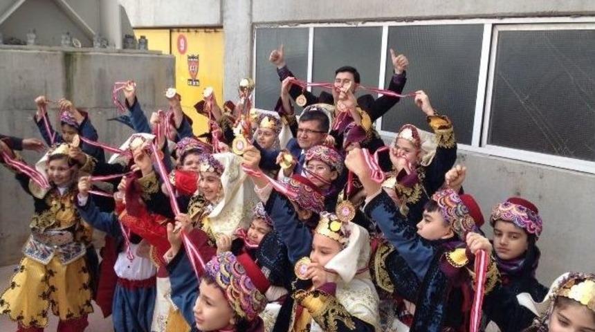 Şehzadeli Miniklerden Şampiyonluk