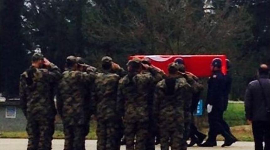 Şehidin Cenazesi Bursa&rsquo;ya Getirildi