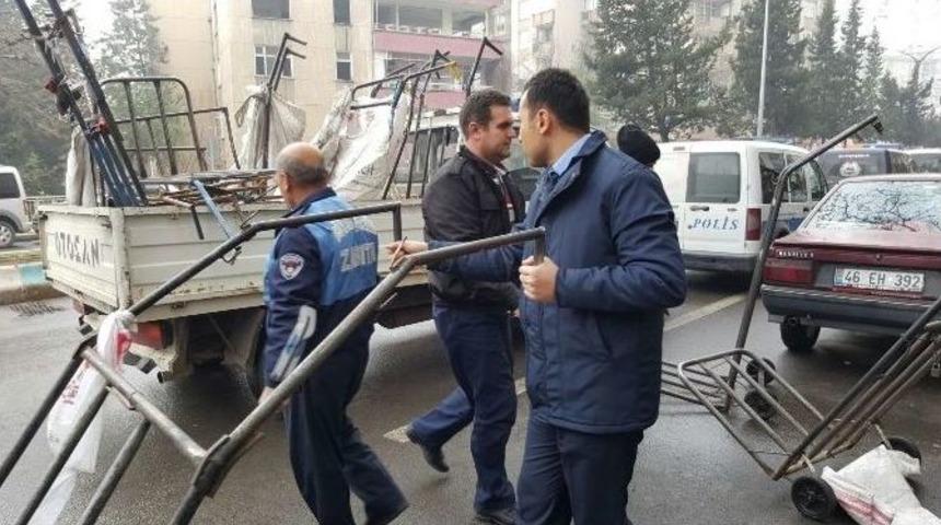 Kağıt Toplayıcıların Ara&ccedil;ları Toplanıyor