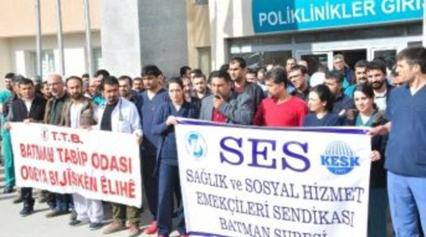 Hasta Yakınları Hemşireyi Darp Etti