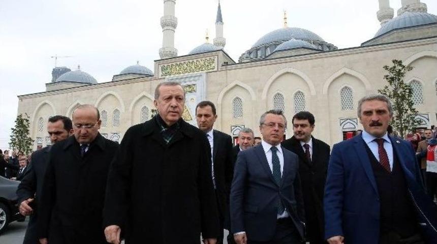 Cumhurbaşkanı Erdoğan: &ldquo;ankara Saldırısını Yapan Ypg&rsquo;dir&rdquo;