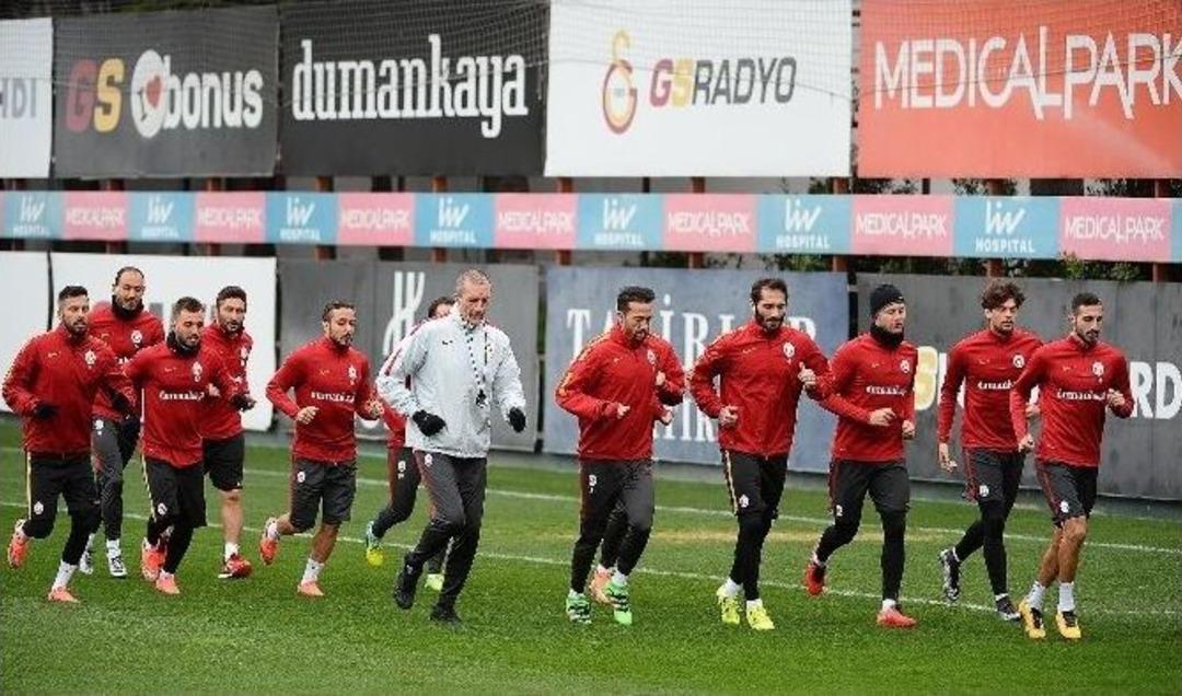 Galatasaray, Trabzonspor Ma&ccedil;ı Hazırlıklarına Başladı