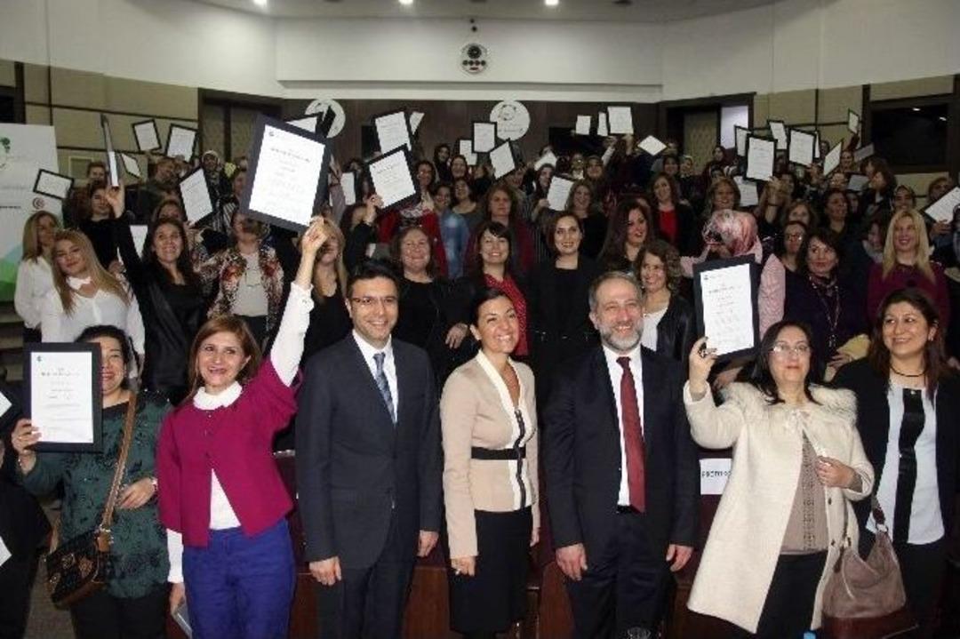 &ldquo;kız Kardeşim&rdquo; Eğitimlerine Katılan Gaziantepli Kadınlar Sertifikalarını Aldı