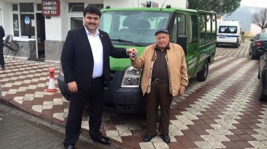 Havran Belediyesi’ne Cenaze Aracı Bağışladı