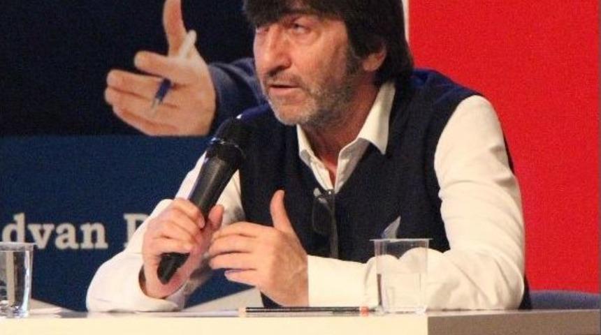 Rıdvan Dilmen: "avrupa&rsquo;da Fenerbah&ccedil;e&rsquo;nin 75, Galatasaray&rsquo;ın Y&uuml;zde 45 Şansı Var"