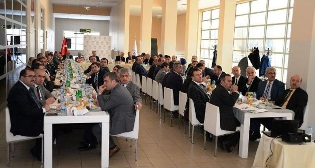 Vali Altıparmak: &ldquo;erzurum Spor Şehrinden &Ouml;te, Spor Merkezi Olmalı&rdquo;