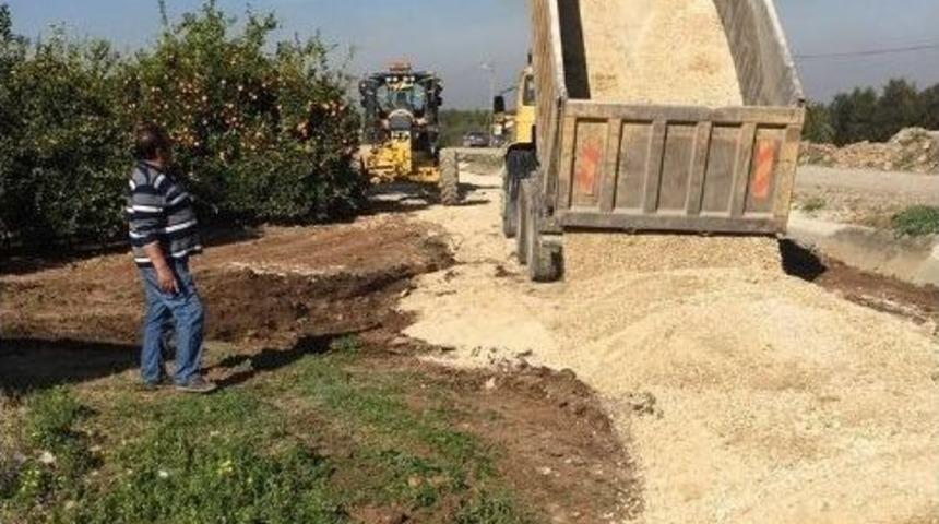 Akdeniz&rsquo;de Asfalt Ve Kaldırım &Ccedil;alışmaları S&uuml;r&uuml;yor