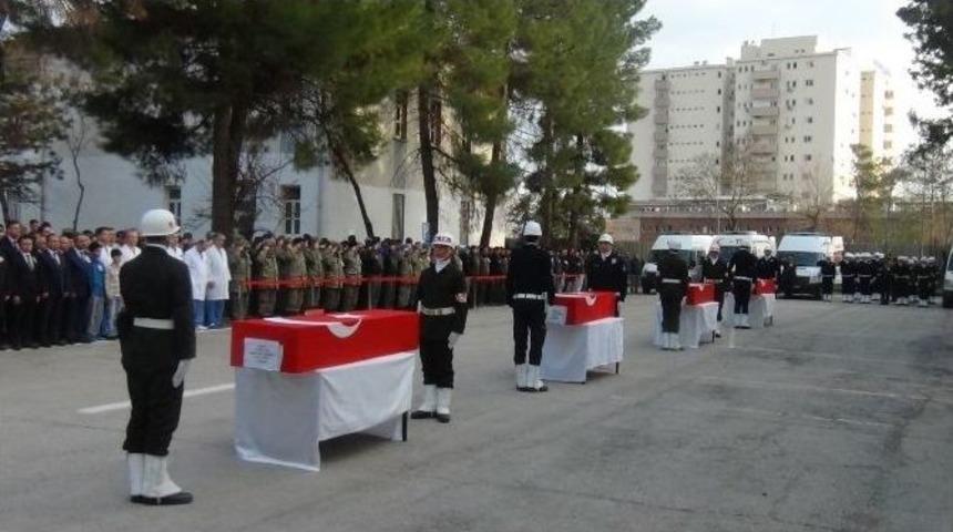 Sur Şehitleri Memleketlerine Uğurlandı