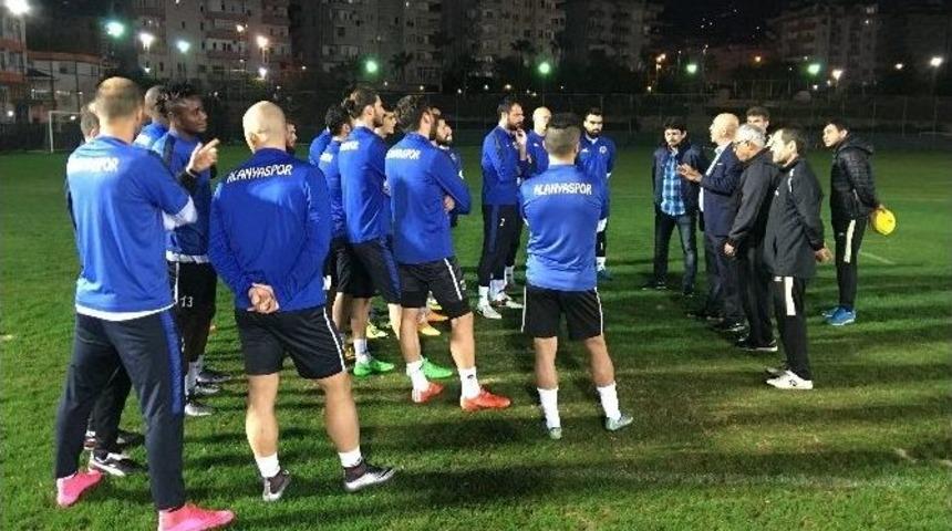 Alanyaspor, Altınordu Ma&ccedil;ının Hazırlıklarını S&uuml;rd&uuml;r&uuml;yor