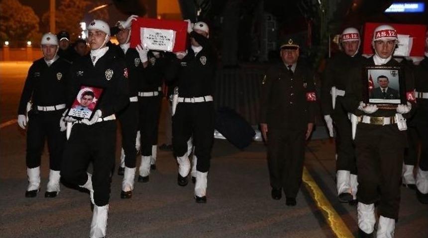 Sur Şehitleri Adana&rsquo;ya Getirildi