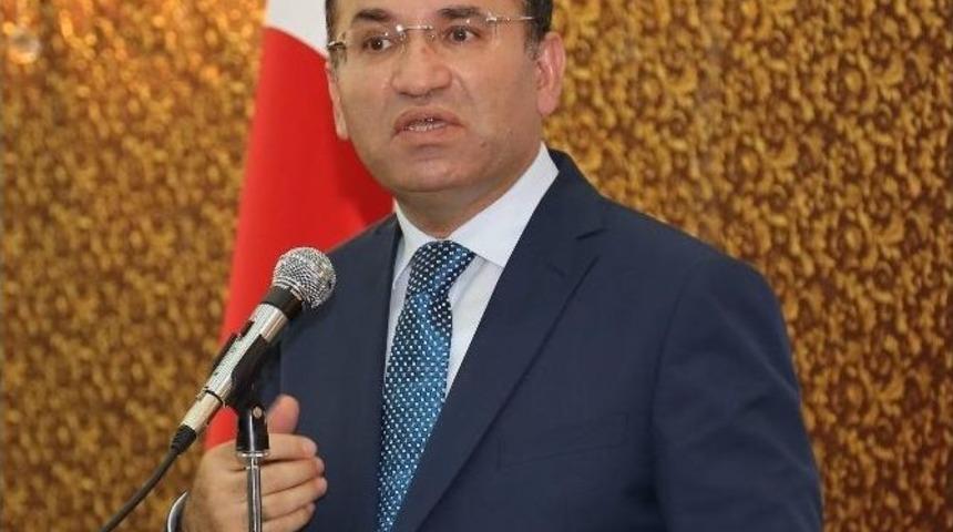 Adalet Bakanı Bekir Bozdağ, Yozgat&rsquo;ta İş Adamları İle Bir Araya Geldi