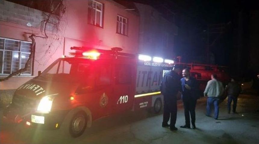 Yaşlı Kadın, Evini Eski Gelininin Yaktığını İddia Etti