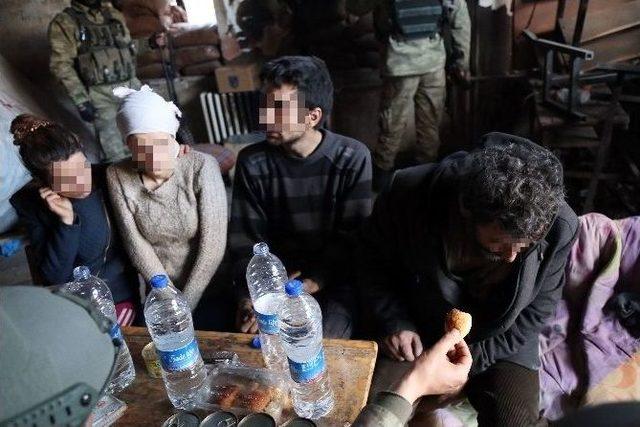 Sur&rsquo;dan 6 Kişi Tahliye Edildi 1