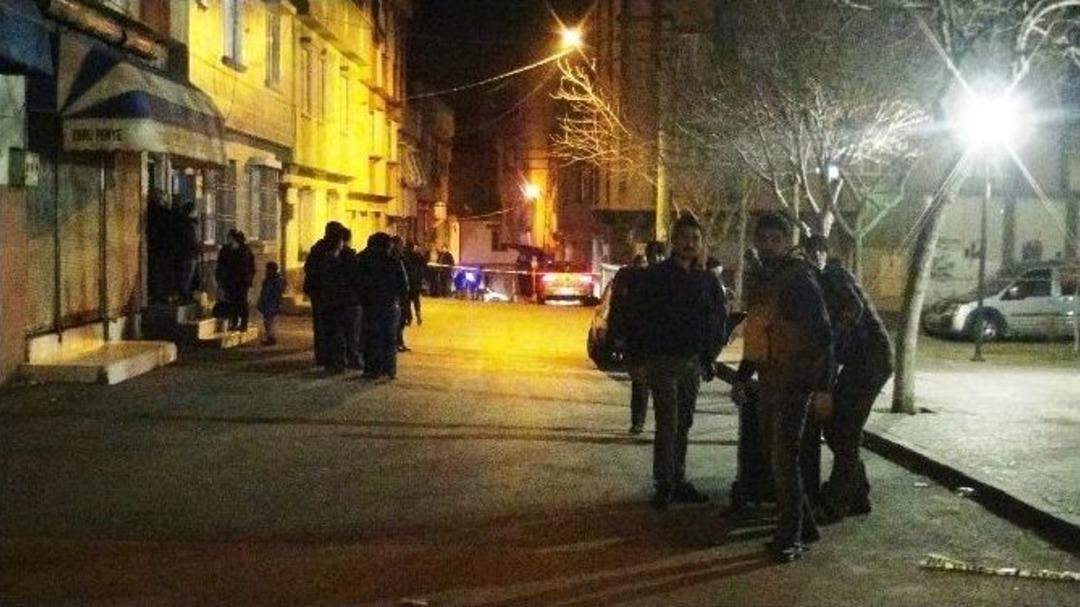 (&ouml;zel Haber) D&uuml;zg&uuml;n Park Edilmeyen Otomobil Bomba Paniğine Neden Oldu