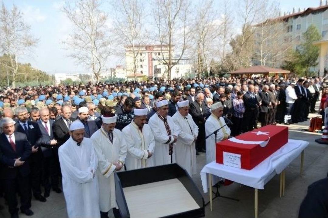 Osmaniye, &Ouml;ks&uuml;z Ve Yetim Şehidini Son Yolculuğuna Uğurladı