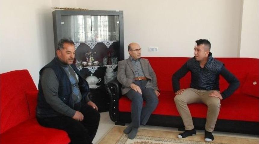 Vali Demirtaş&rsquo;tan Ankara Gazisine Ziyaret