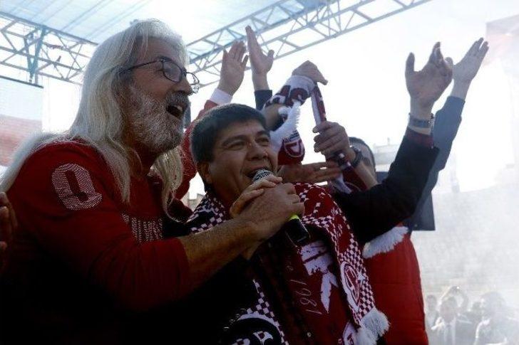 Antalya’nın Yarım Asırlık “atatürk Stadı” Yıkılıyor G3