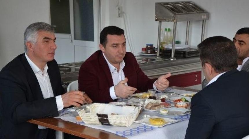 Başkan Bakıcı Fabrika Çalışanlarıyla Bir Araya Geldi