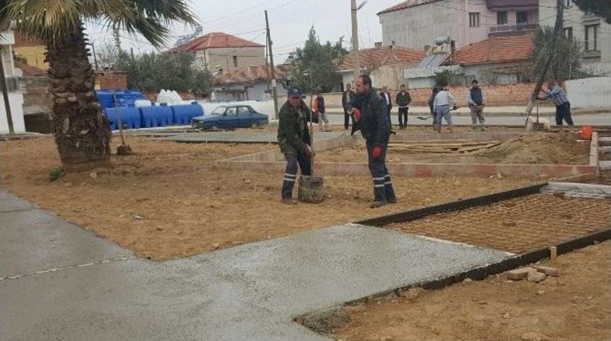 Alaşehir Belediyesi&rsquo;nden Parklara &Ouml;nem