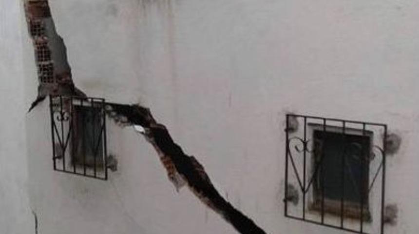 Ordu&rsquo;da Heyelan İki Eve Zarar Verdi