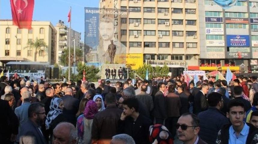 Fırat &Ccedil;akıroğlu, &Ouml;l&uuml;m&uuml;n&uuml;n Birinci Yılında Dualarla Anıldı