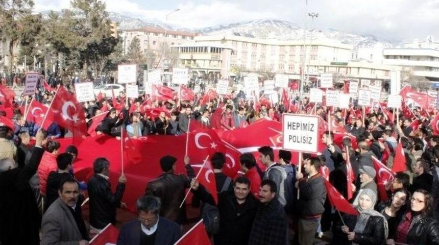Erzincan&rsquo;da &ldquo;ter&ouml;re Lanet Birliğe Davet&rdquo; Mitingi D&uuml;zenlendi