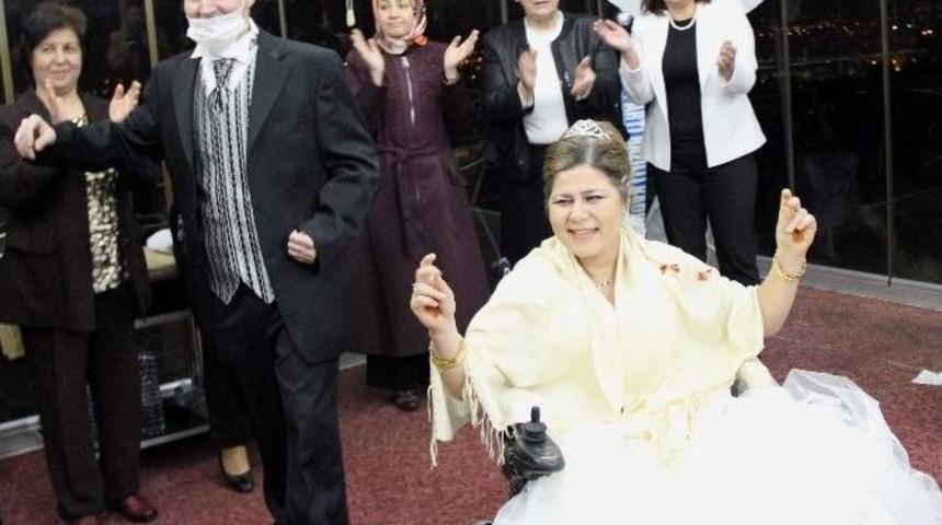 Aydın El Ele Verip Engelli &Ccedil;ifte Yuva Kurdu