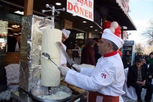 Kaşarın ’dönerini’ Tulum Peynirinin ’kangalını’ Ürettiler