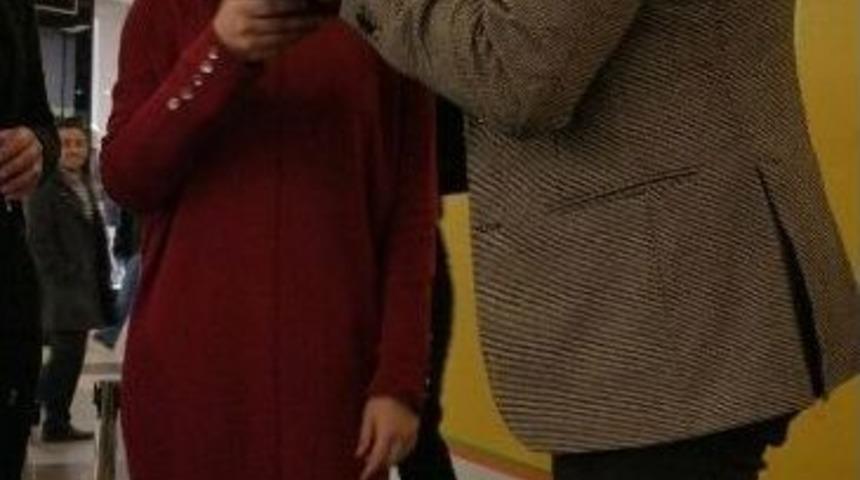 K&uuml;&ccedil;&uuml;k İskender Ve Erdal Demirkıran Avm&rsquo;de Hayranları İle Buluştular