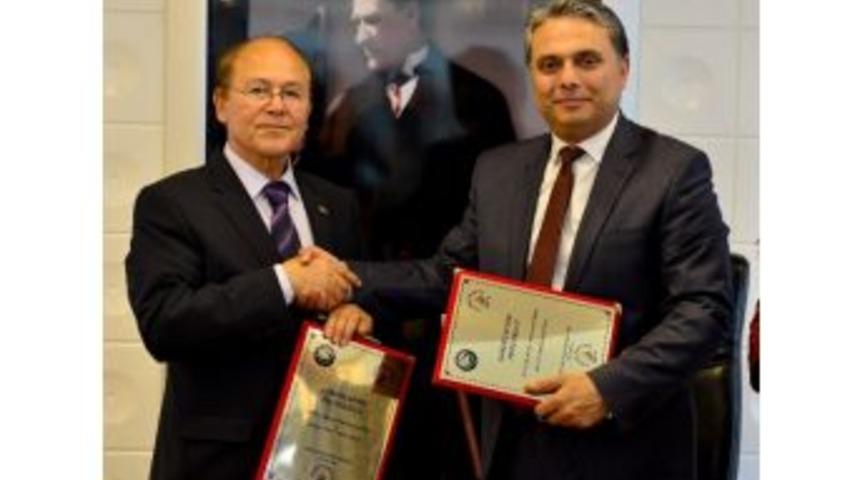 Muratpaşa Ve Aksu Kardeş Oldu