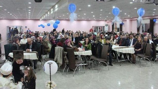 Bozkurt Belediye Başkanı Bozkurt Ekeş Sünnet Olan Oğlu İçin Mevlid Okuttu