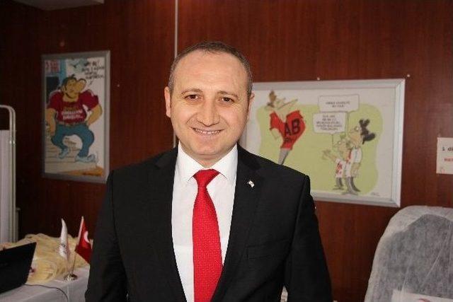 Semerkand’dan Türk Kızılayı’na Kan Bağışı