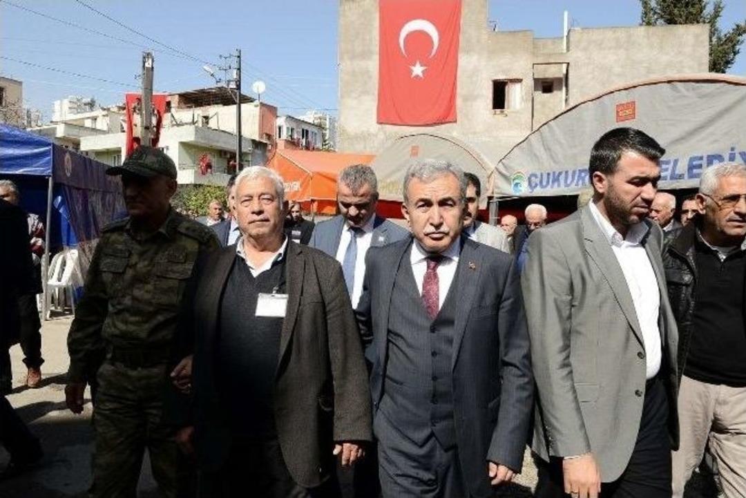 Vali B&uuml;y&uuml;k&rsquo;ten Şehit Ailelerine Taziye Ziyareti