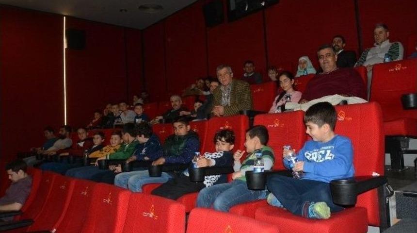 Yunusemre Belediyesi&rsquo;nden Baba Ve Oğullara &Ouml;zel Etkinlik