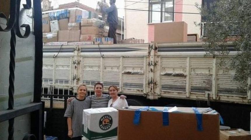 İzmirli Ev Hanımları Siirt&rsquo;e G&ouml;n&uuml;l K&ouml;pr&uuml;s&uuml; Kurdu