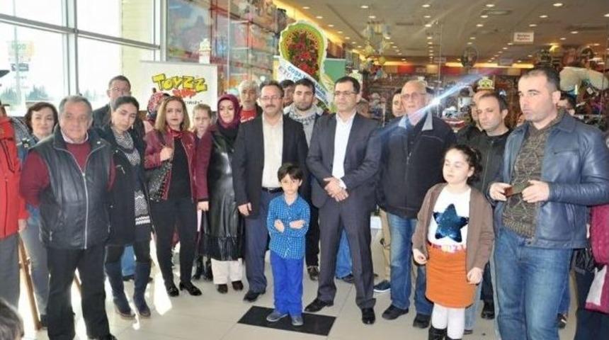 Engelli &Ccedil;ocukların Fotoğraf Sergisi İlgi G&ouml;rd&uuml;