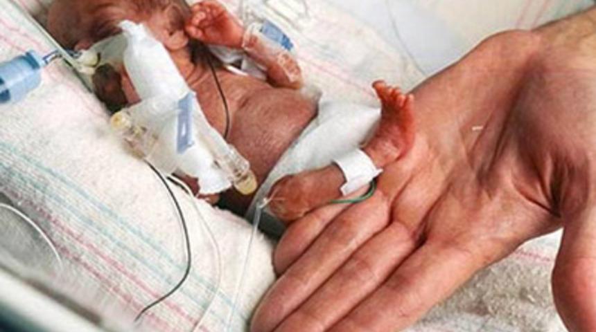 Dünyanın en genç annesi