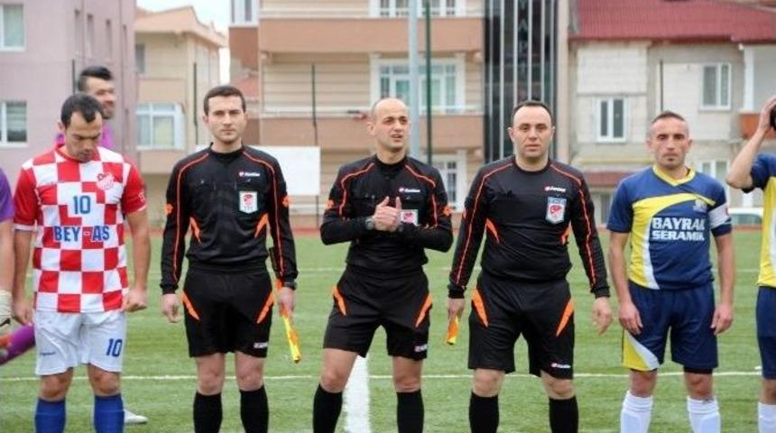 (&ouml;zel Haber) Bilecik&rsquo;te Hakemler Bug&uuml;n De Protesto Edildi