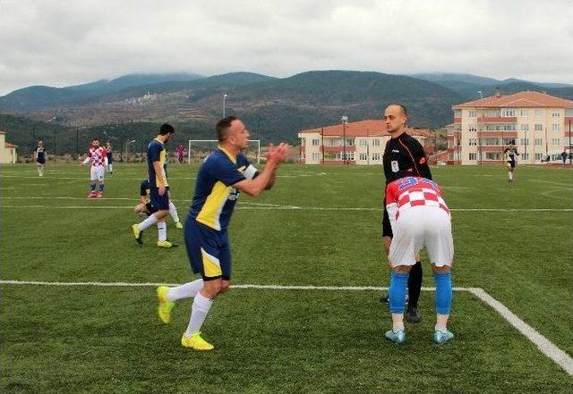 (özel Haber) Bilecik’te Hakemler Bugün De Protesto Edildi