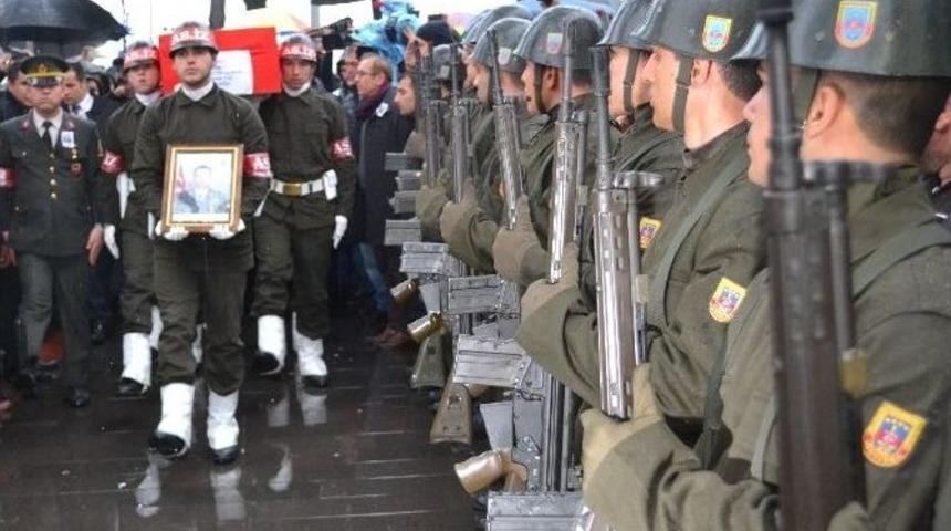 Ordu Şehidini G&ouml;zyaşlarıyla Uğurladı