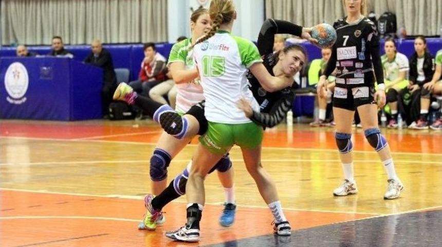 Kadınlar Challenge Kupası &Ccedil;eyrek Final