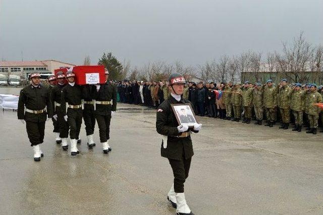 İdil Şehidi Kalfe, Törenle Memleketine Uğurlandı