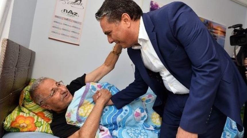 Yaşlı Vatandaşlardan Başkan Uysal&rsquo;a Teşekk&uuml;r