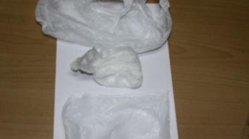 Kars&rsquo;ta Uyuşturucu Piyasaya S&uuml;ren Bir Kişi Tutuklandı