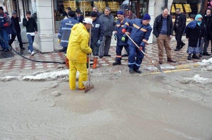 Sivas’ta 618 Köy Yolu Ulaşıma Kapandı G2