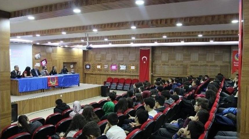 Ted Batman Koleji Lisesinde Meslek Tanıtım Ve Kariyer G&uuml;nleri Başladı