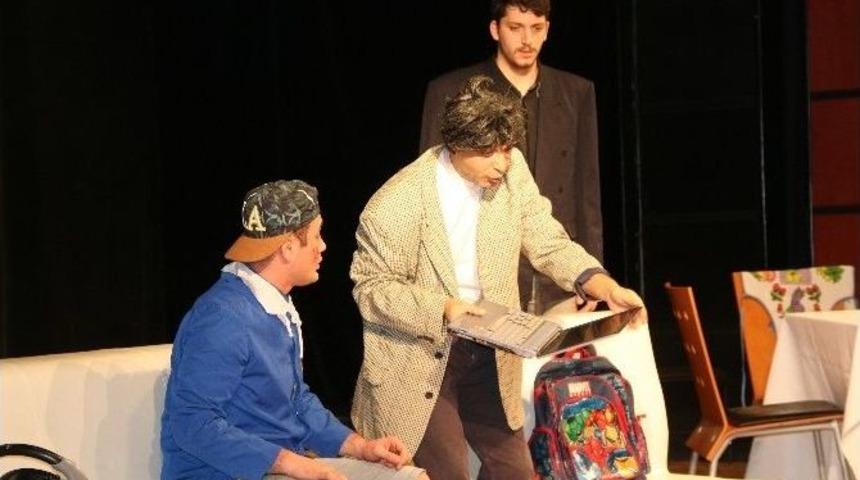 Hafta Sonu İki Oyun