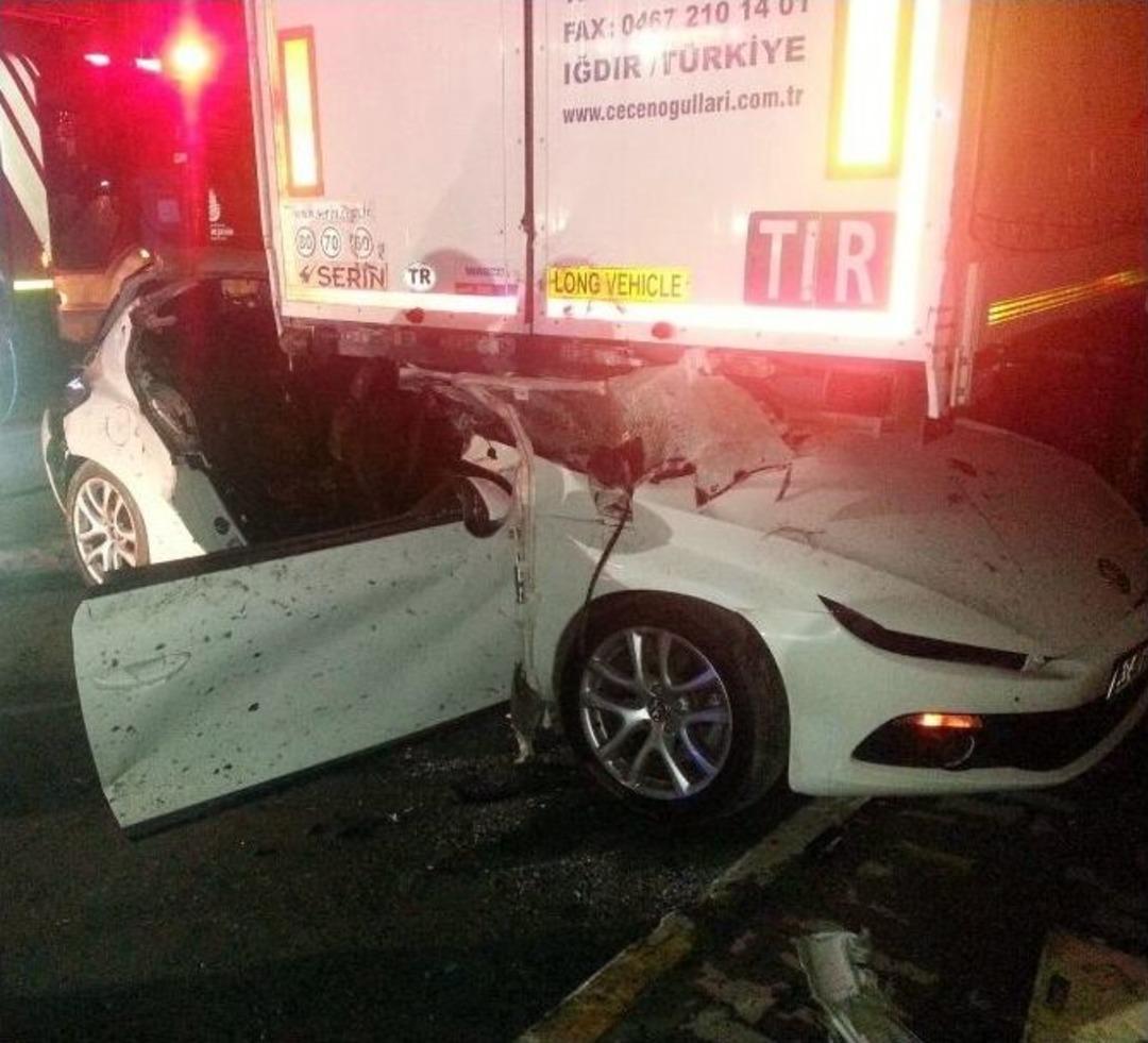 (&ouml;zel Haber) &Ccedil;ocukluk Arkadaşlarını Kaza Ayırdı